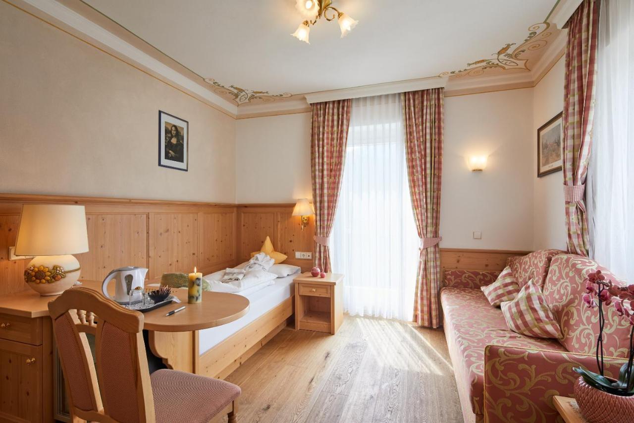 Dolomites Wellness Hotel Savoy La Villa  Εξωτερικό φωτογραφία