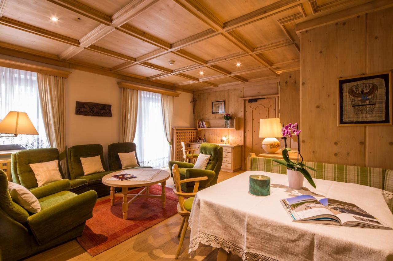 Dolomites Wellness Hotel Savoy La Villa  Εξωτερικό φωτογραφία