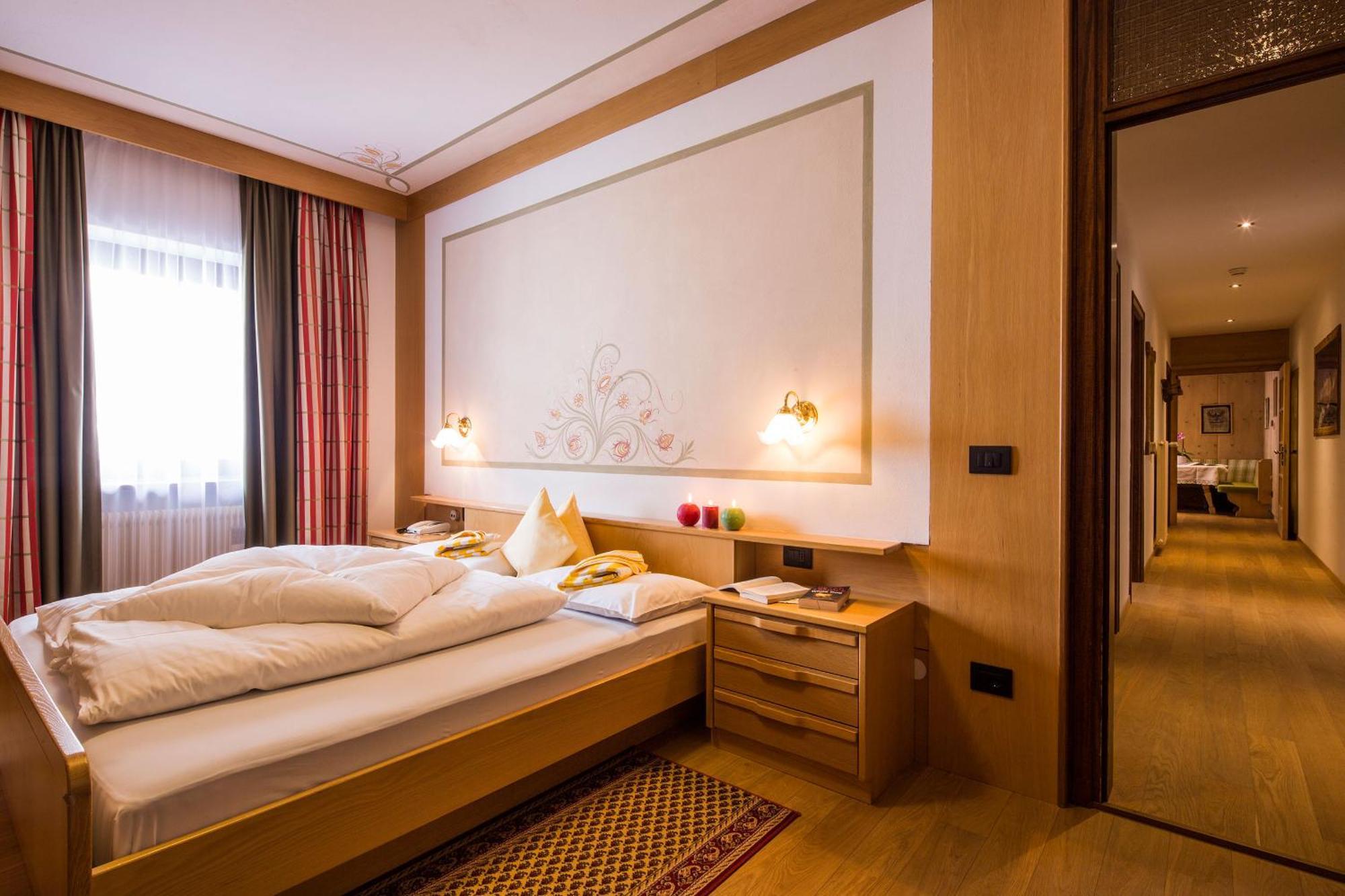 Dolomites Wellness Hotel Savoy La Villa  Εξωτερικό φωτογραφία